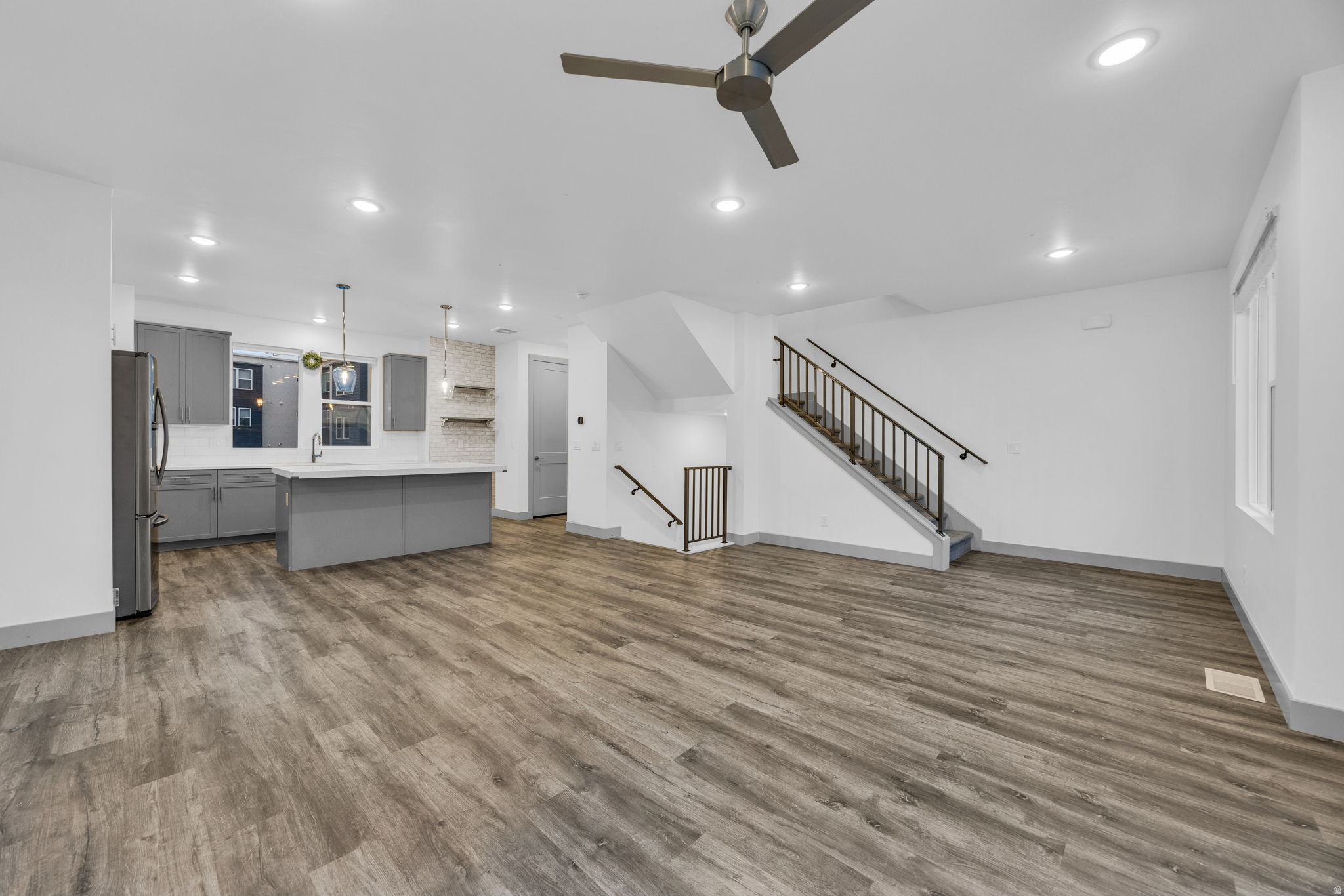 DAYBREAK - Residential Lease