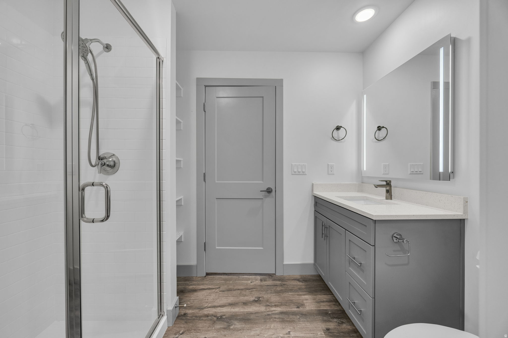 DAYBREAK - Residential Lease