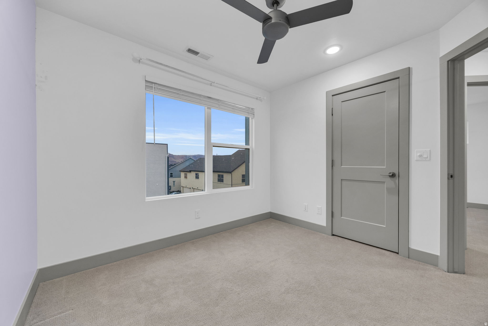 DAYBREAK - Residential Lease