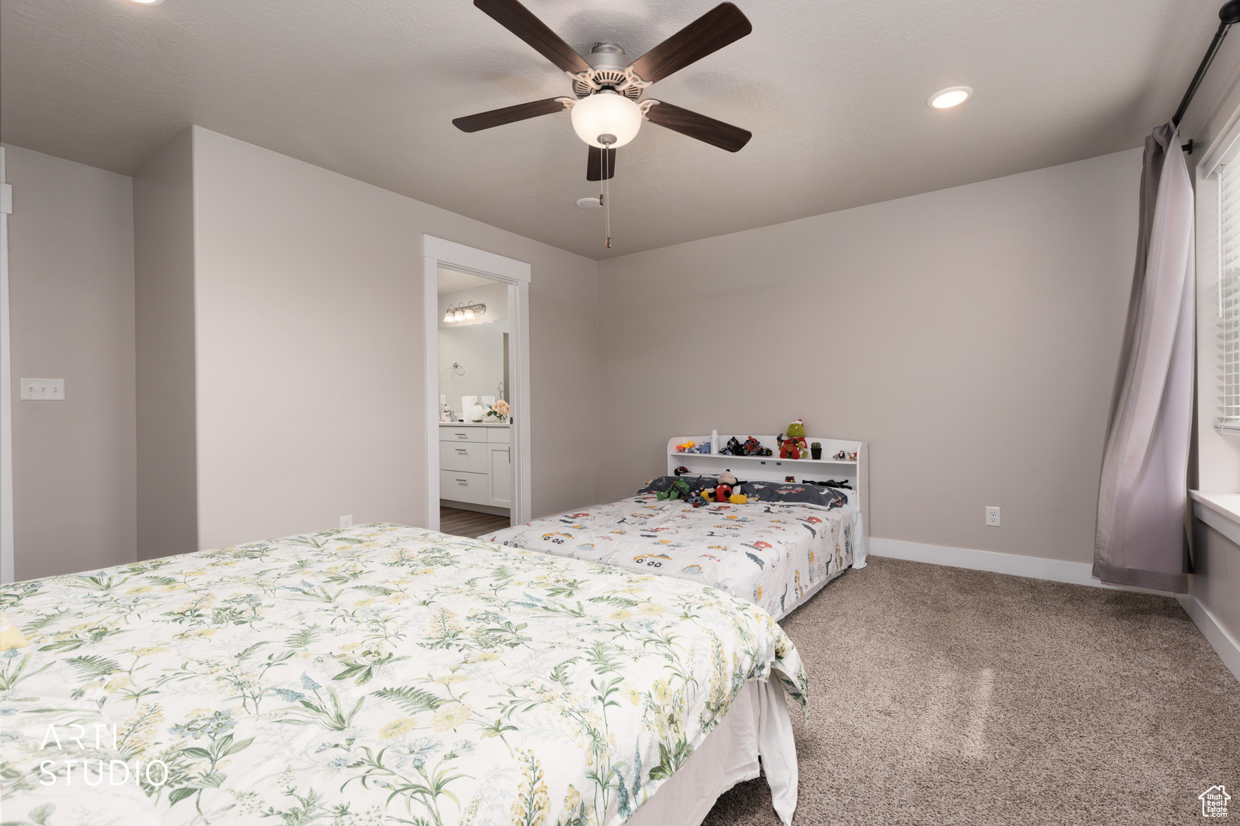 TRIAL HEAD - Residential