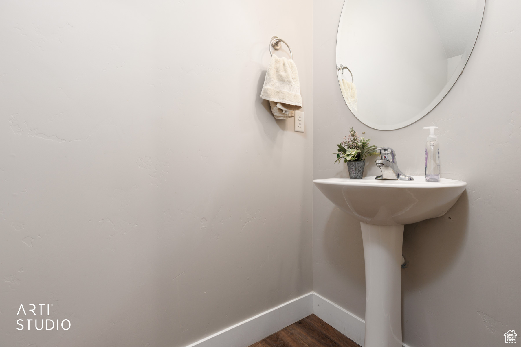 TRIAL HEAD - Residential