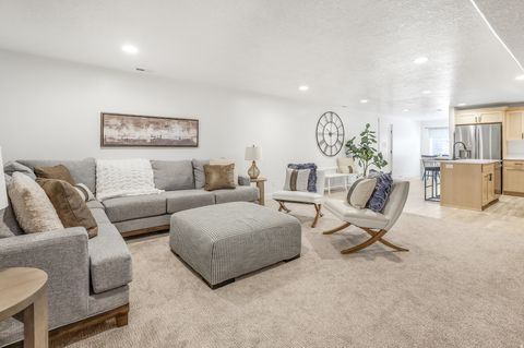 Tiny photo for 2721 S ALLISON WAY, Syracuse, UT 84075 (MLS # 2132420)