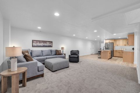 Tiny photo for 2721 S ALLISON WAY, Syracuse, UT 84075 (MLS # 2132420)