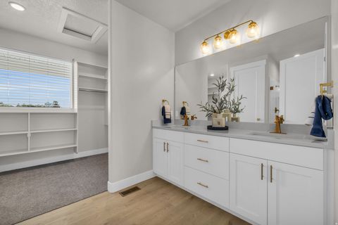 Tiny photo for 2721 S ALLISON WAY, Syracuse, UT 84075 (MLS # 2132420)