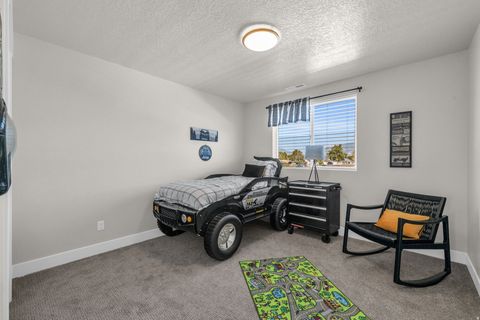 Tiny photo for 2721 S ALLISON WAY, Syracuse, UT 84075 (MLS # 2132420)