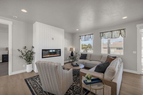 Tiny photo for 2721 S ALLISON WAY, Syracuse, UT 84075 (MLS # 2132420)