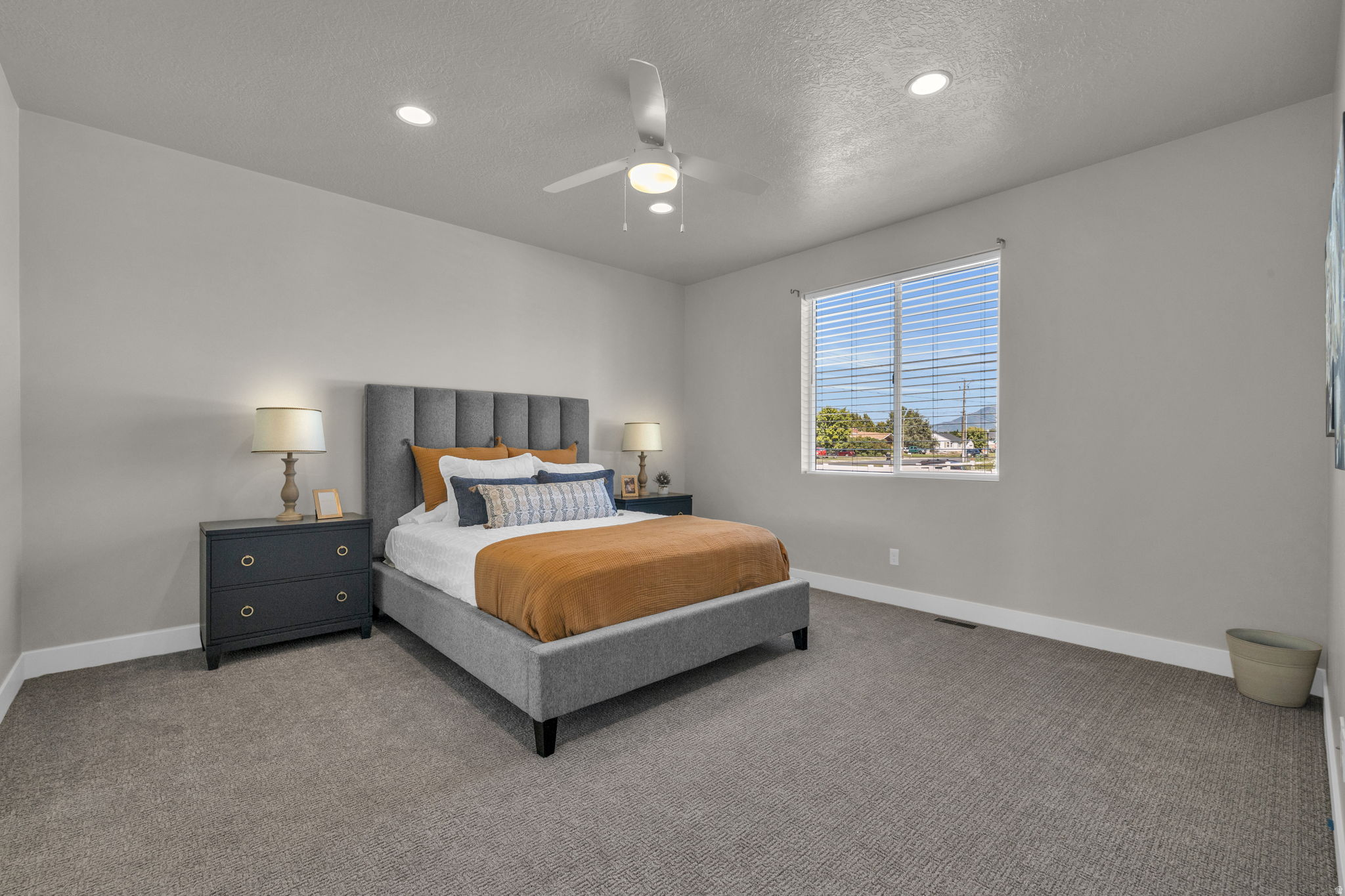 RC'S PARKWEST - Residential