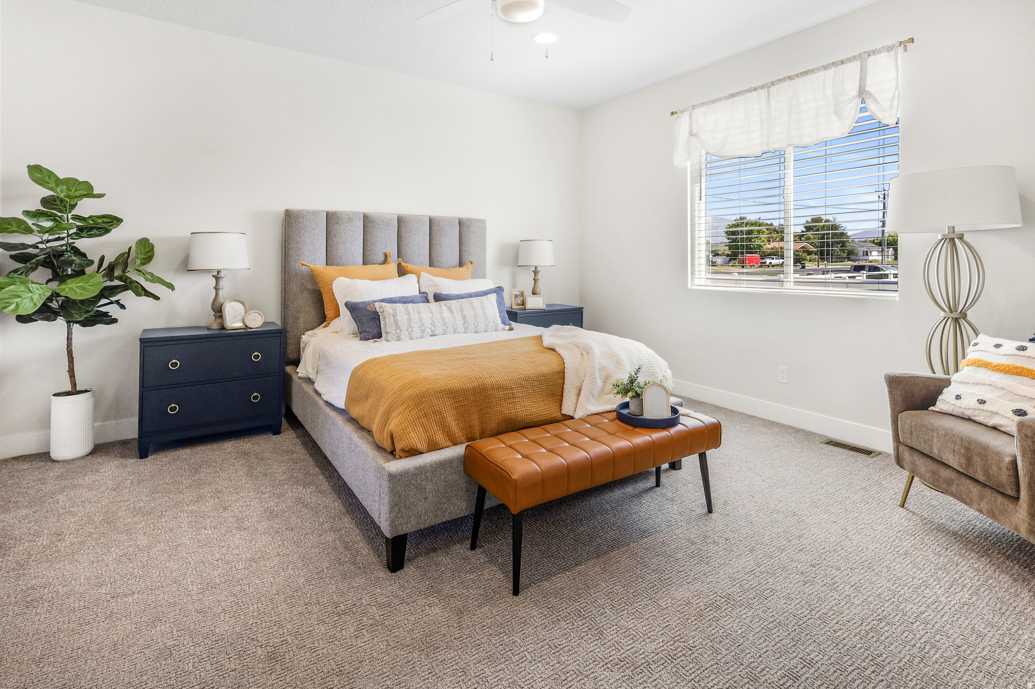 RC'S PARKWEST - Residential