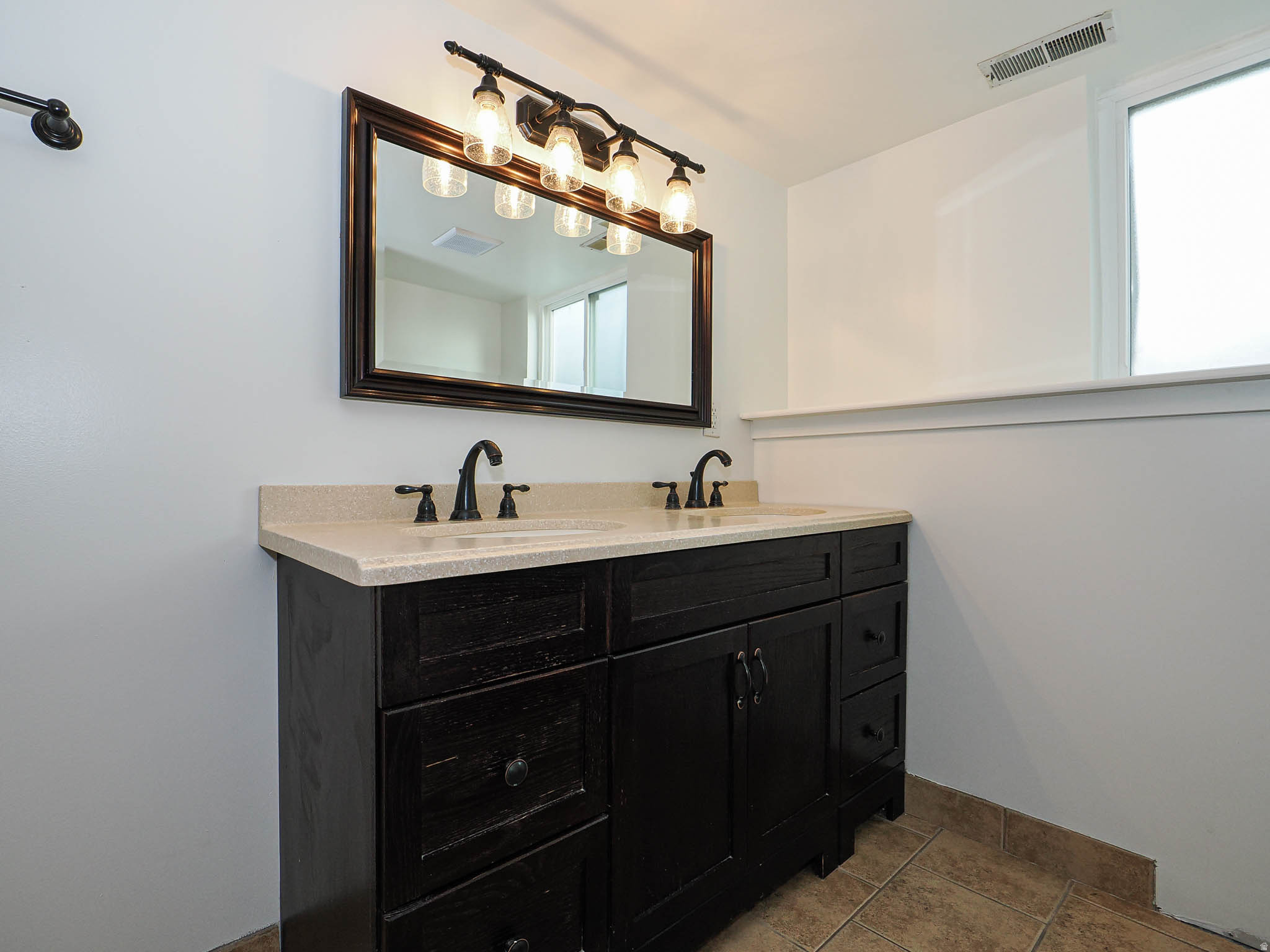 DIXIE VALLEY - Residential