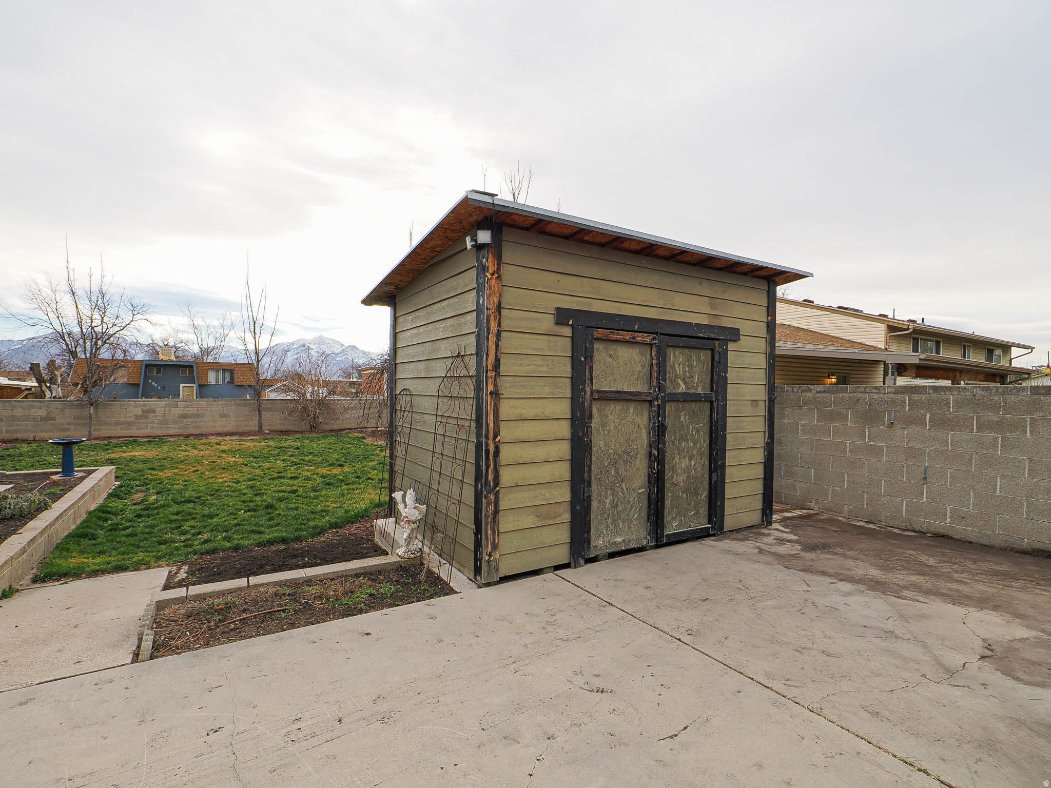 DIXIE VALLEY - Residential