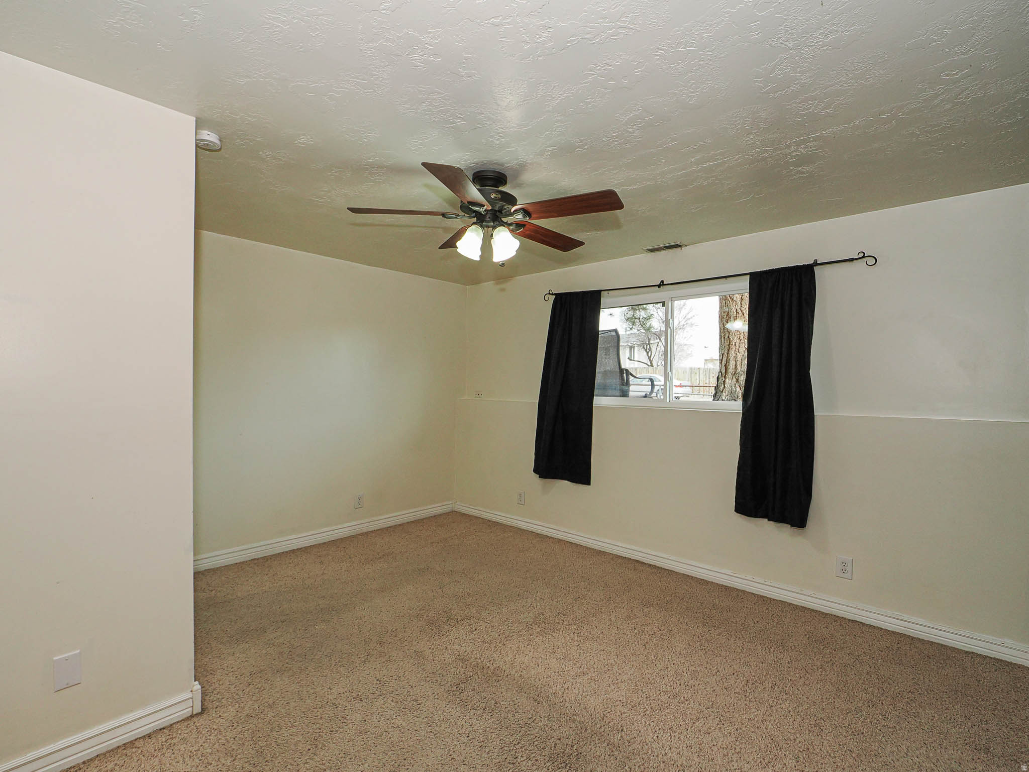 DIXIE VALLEY - Residential