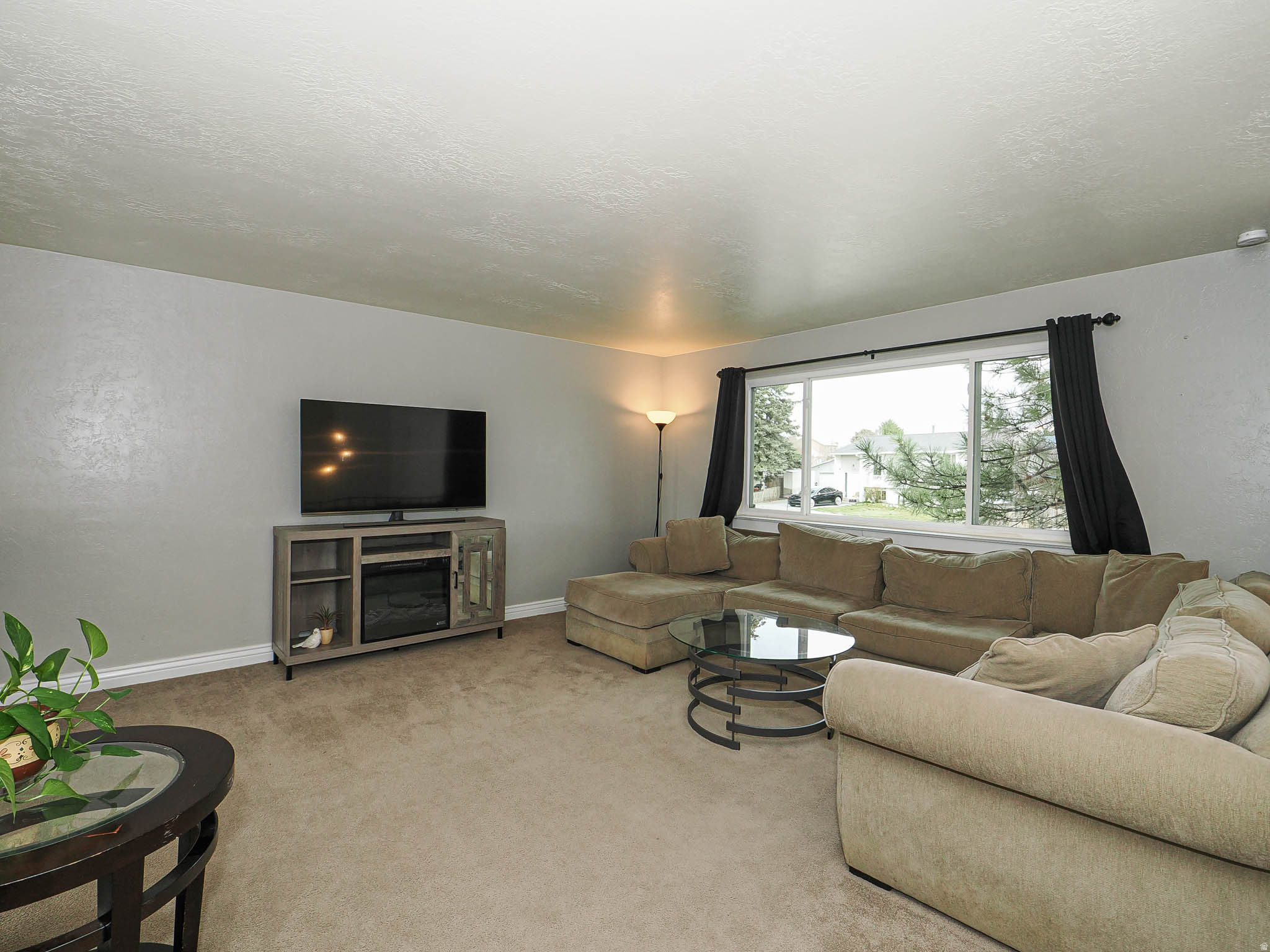 DIXIE VALLEY - Residential