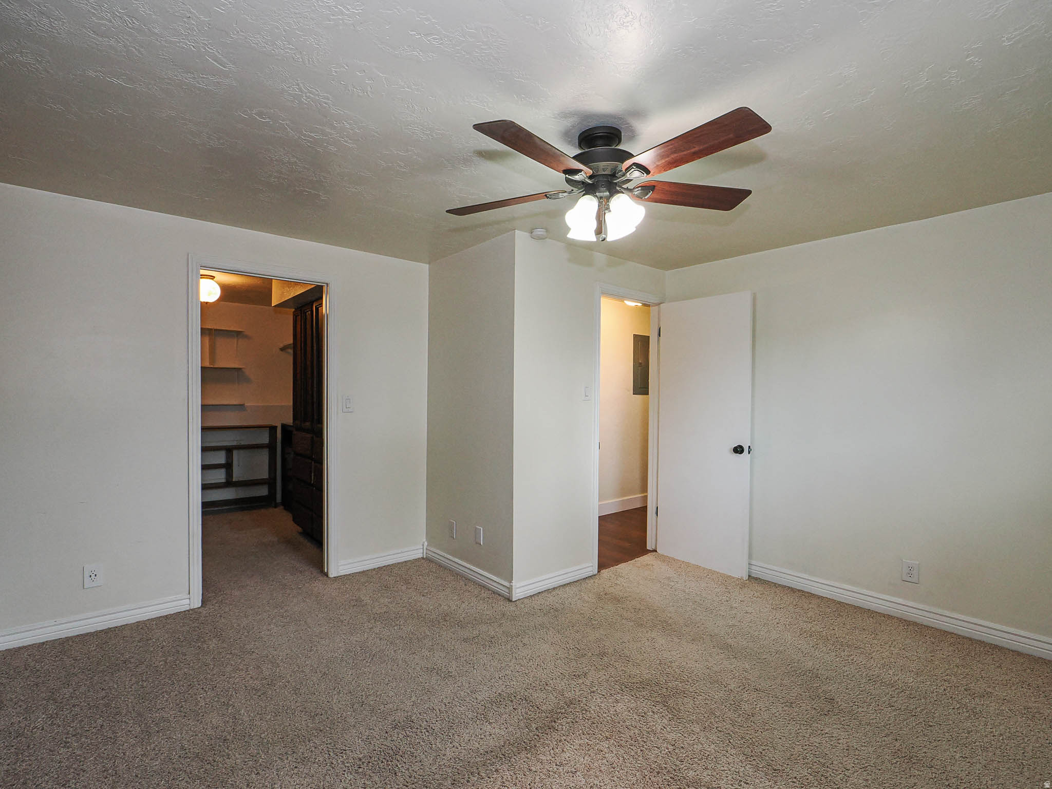 DIXIE VALLEY - Residential