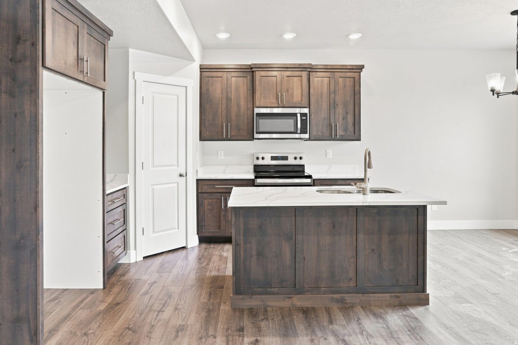 Photo of 813 S 270 E #3, Smithfield, UT 84335 (MLS # 2177571)