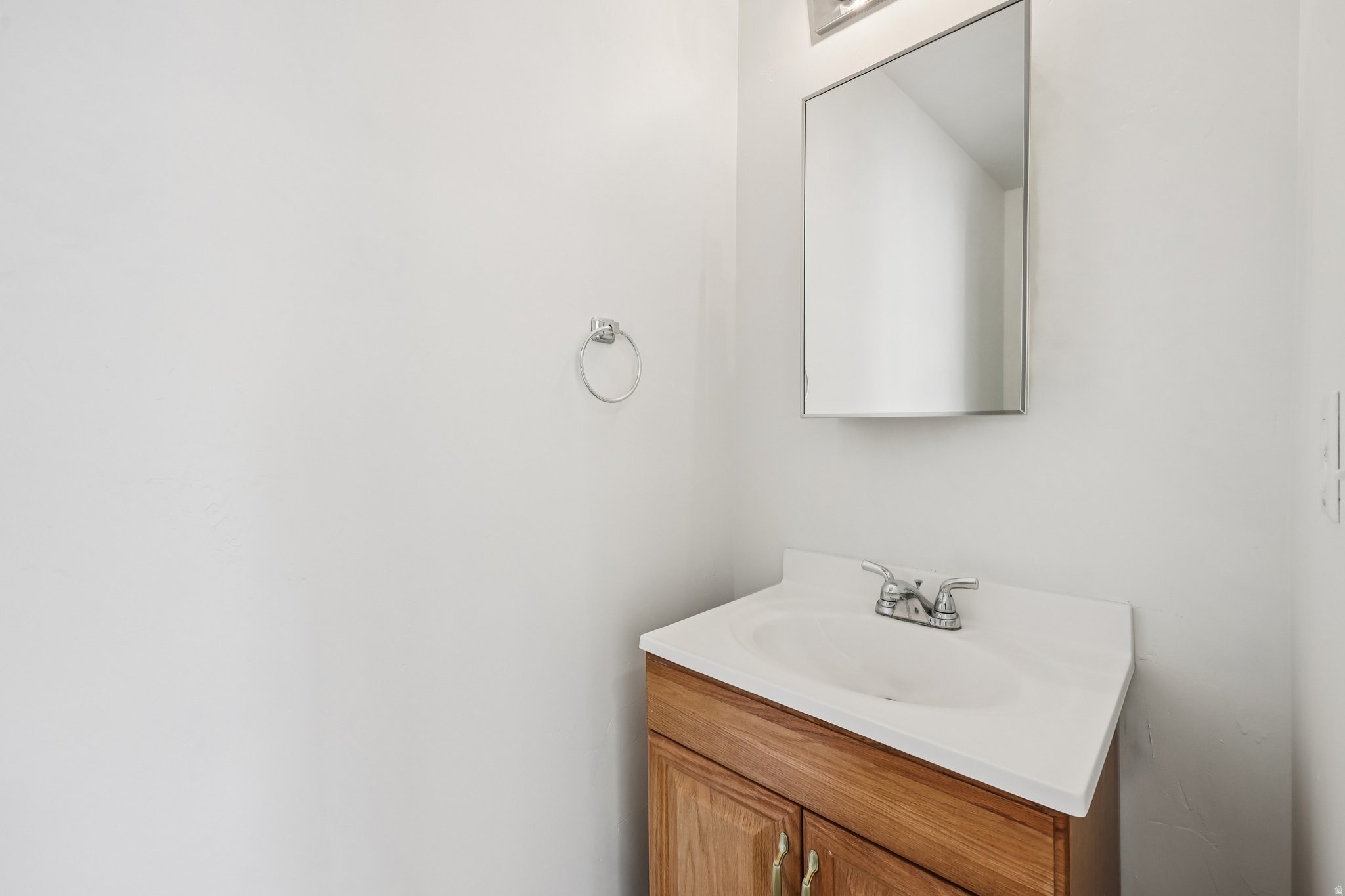 IVY SPRINGS CONDOMINIUM PHASE 4 - Residential