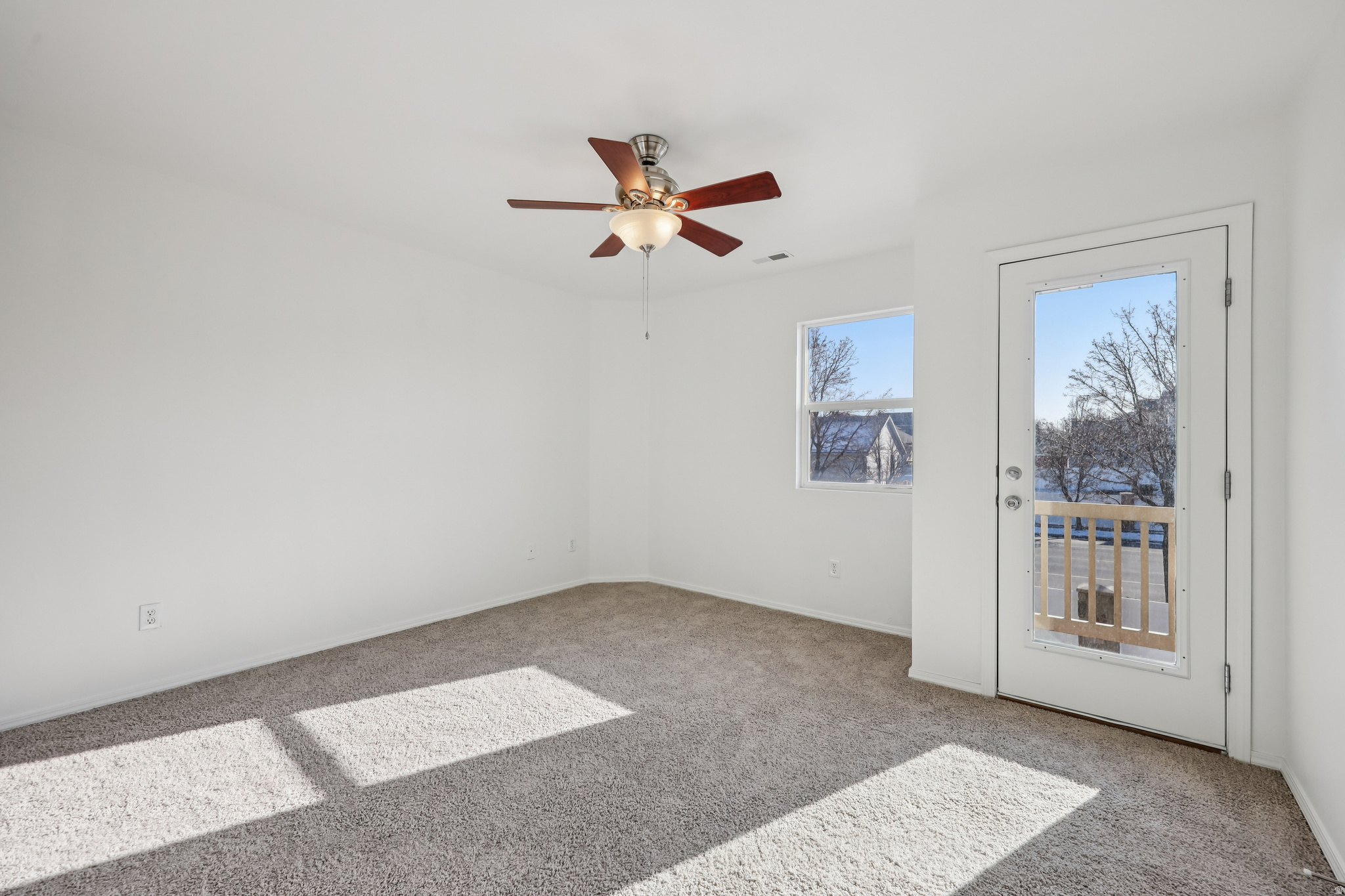 IVY SPRINGS CONDOMINIUM PHASE 4 - Residential