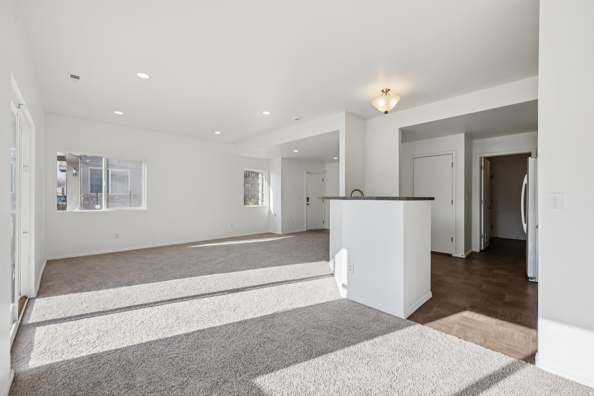 IVY SPRINGS CONDOMINIUM PHASE 4 - Residential