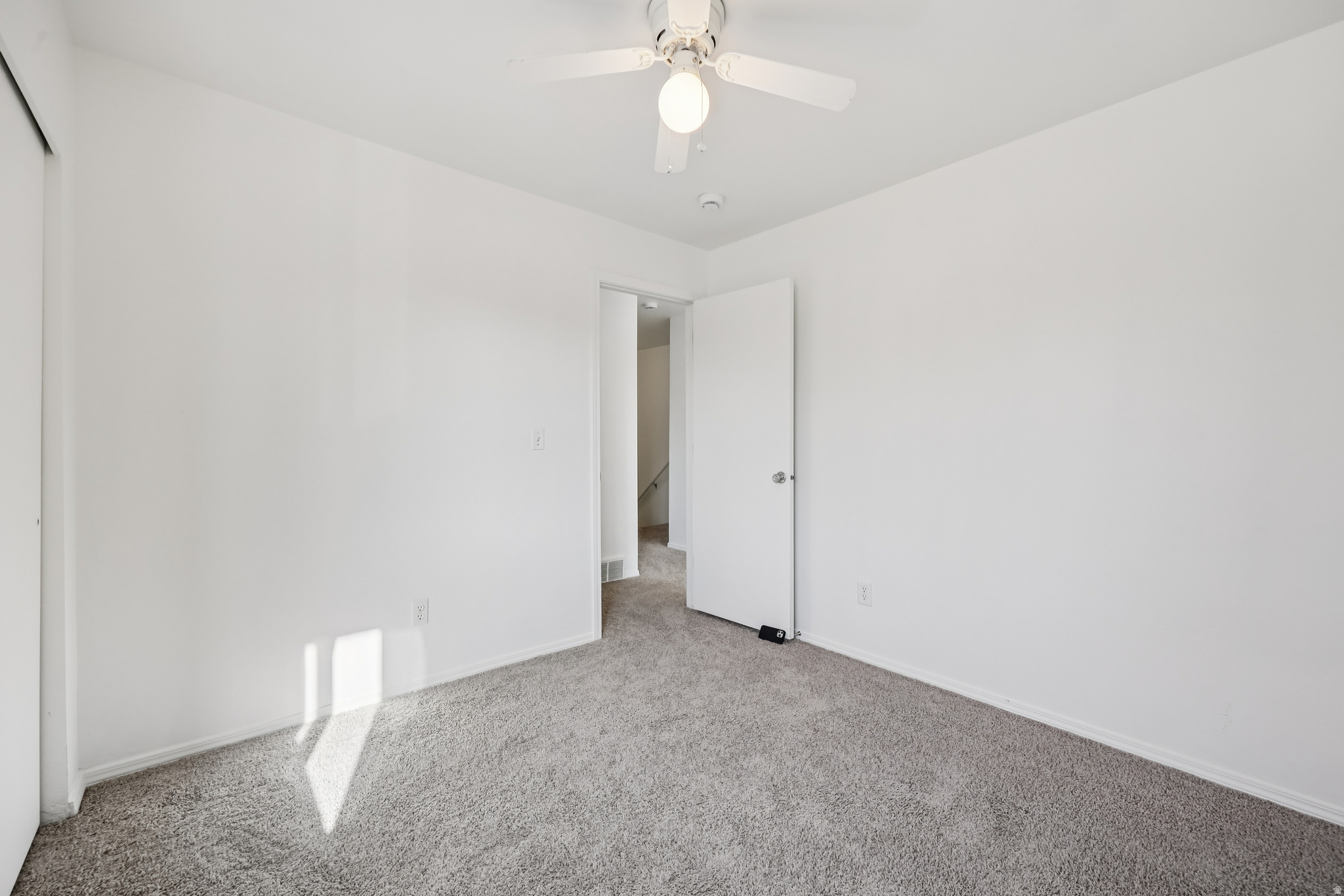 IVY SPRINGS CONDOMINIUM PHASE 4 - Residential