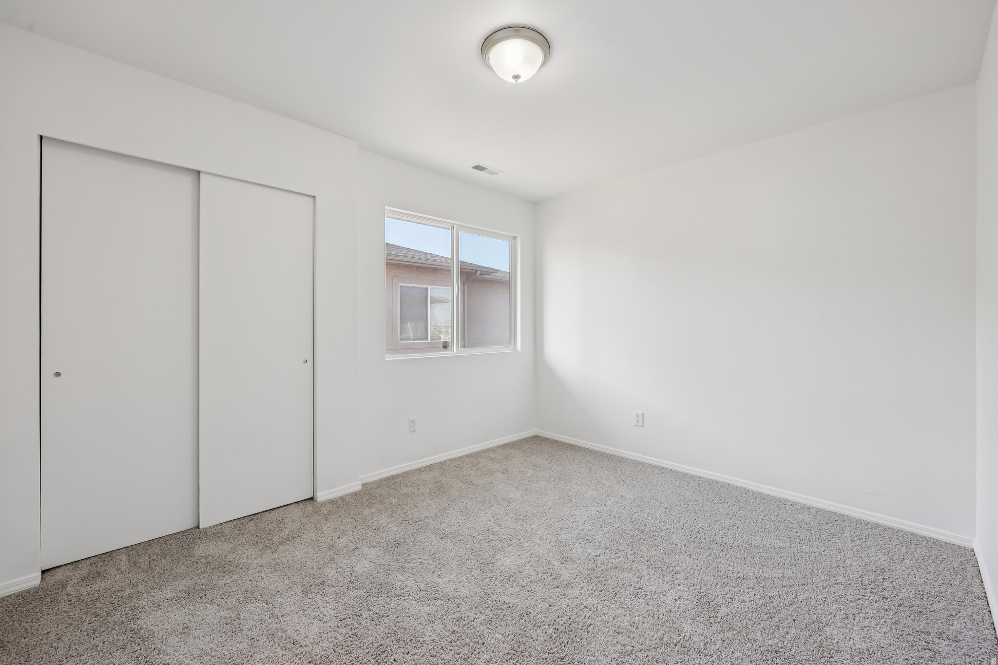 IVY SPRINGS CONDOMINIUM PHASE 4 - Residential