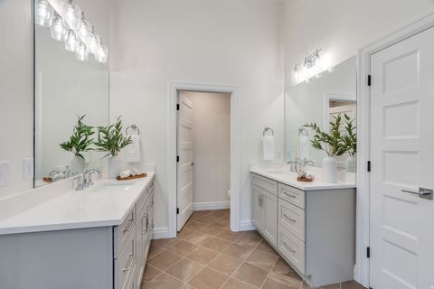 Tiny photo for 1108 E 2620 N, Provo, UT 84604 (MLS # 2139295)