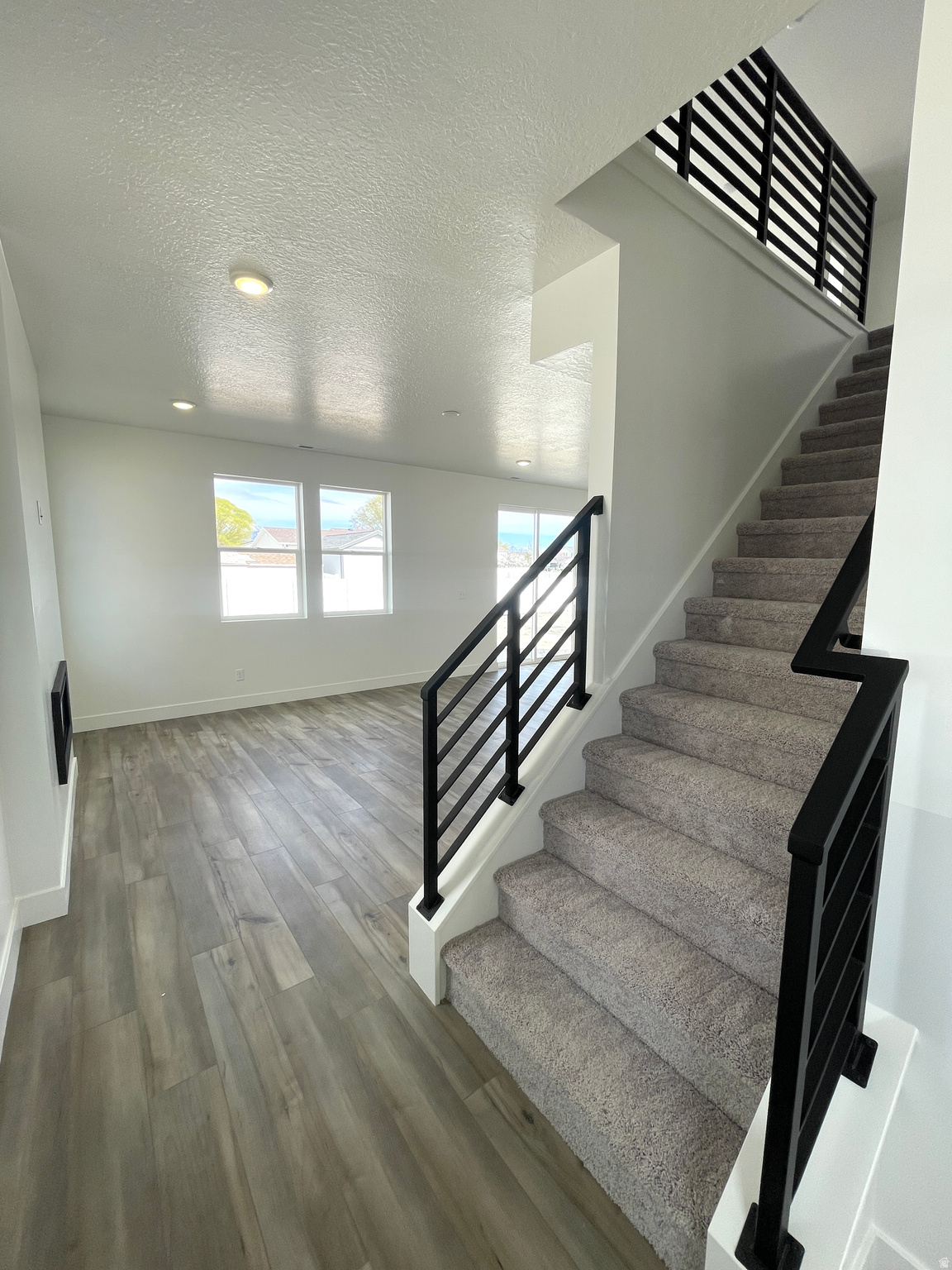 PIONEER MEADOWS - Residential