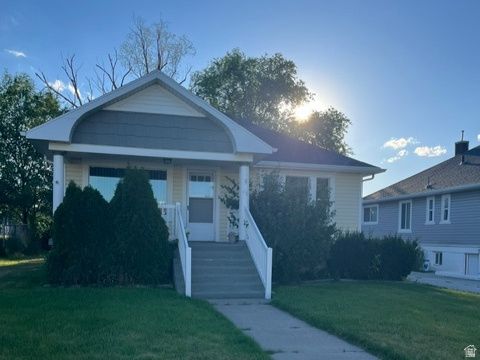 Homes For Sale - 40 S 1st<br/> Franklin County, Preston, ID 83263