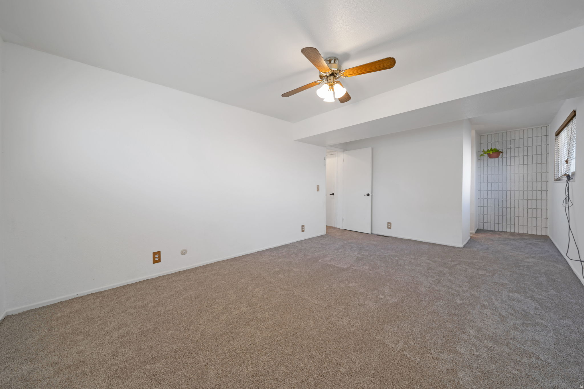 HOMESTEAD FARMS - Residential