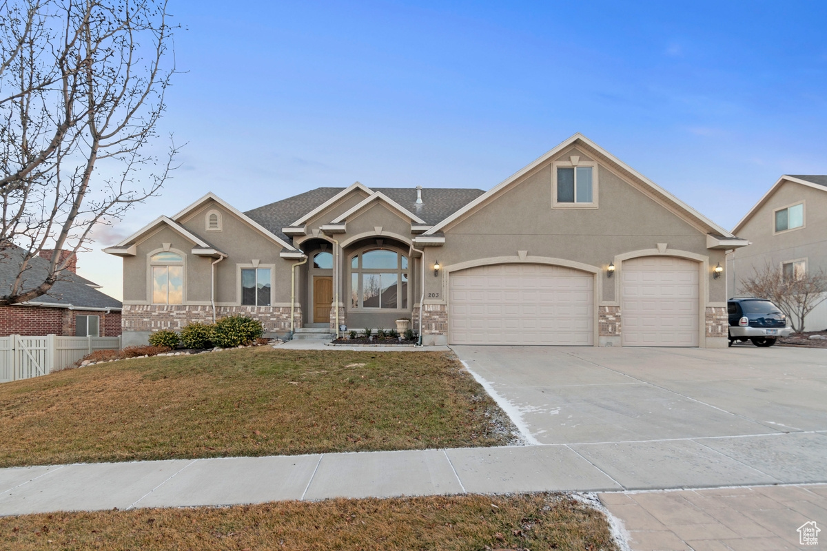 203 W Fox Hollow Dr, Saratoga Springs, Utah image 1