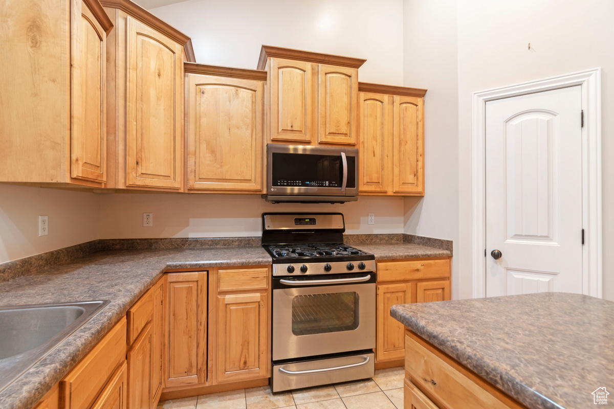 203 W Fox Hollow Dr, Saratoga Springs, Utah image 9