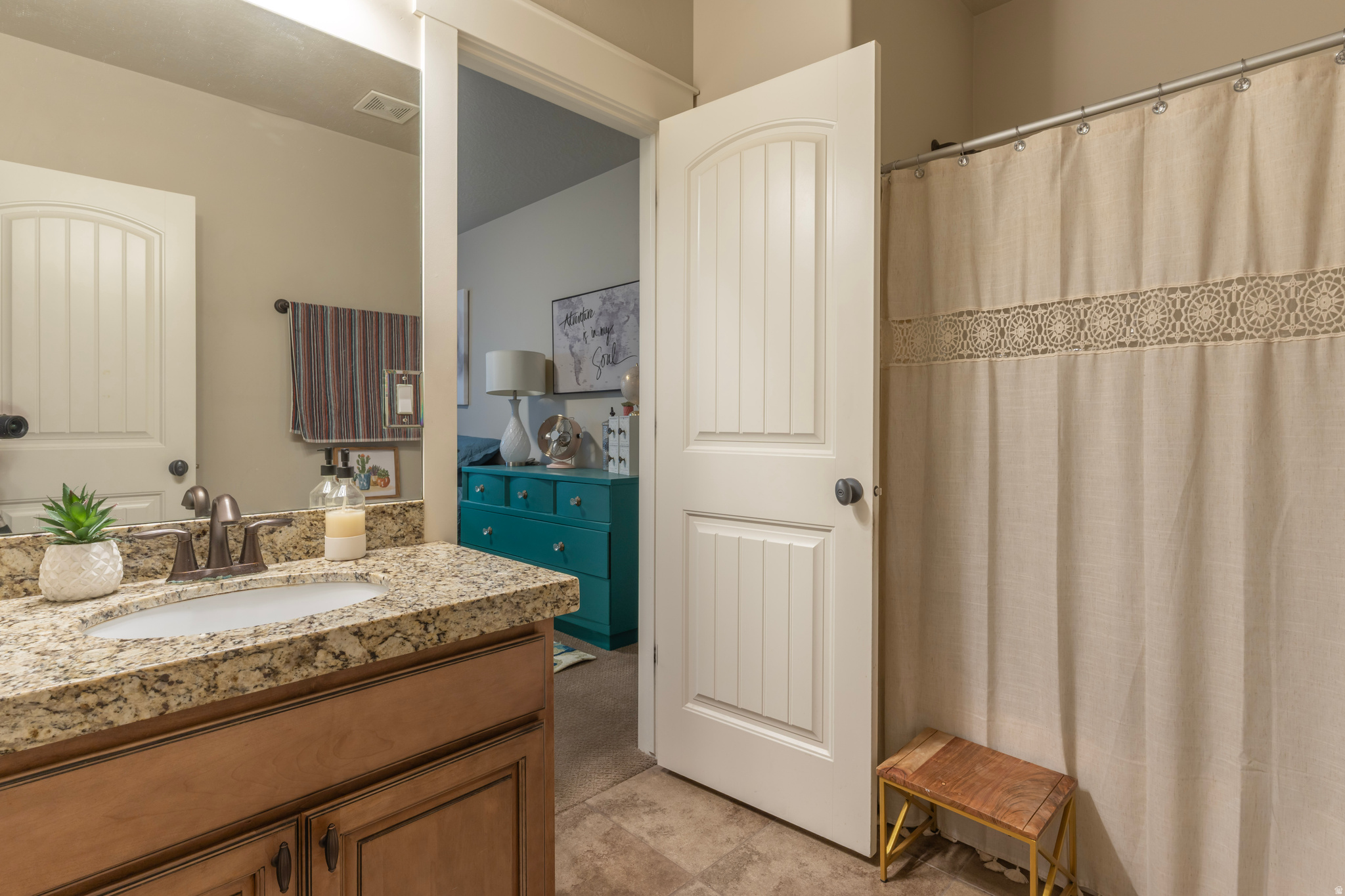 KENNECOTT - Residential