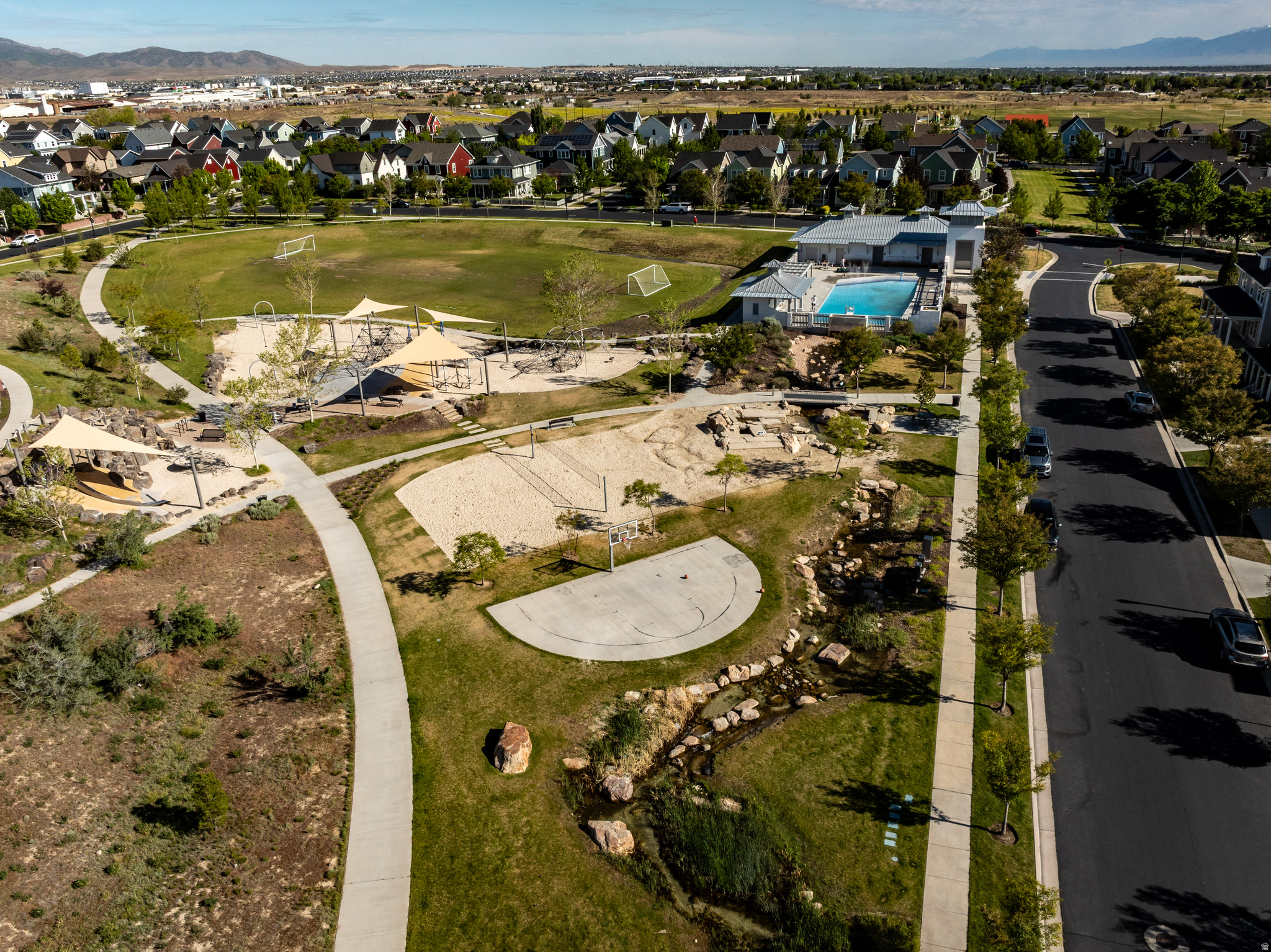 KENNECOTT - Residential