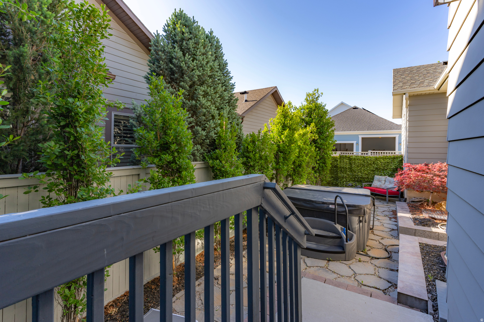 KENNECOTT - Residential