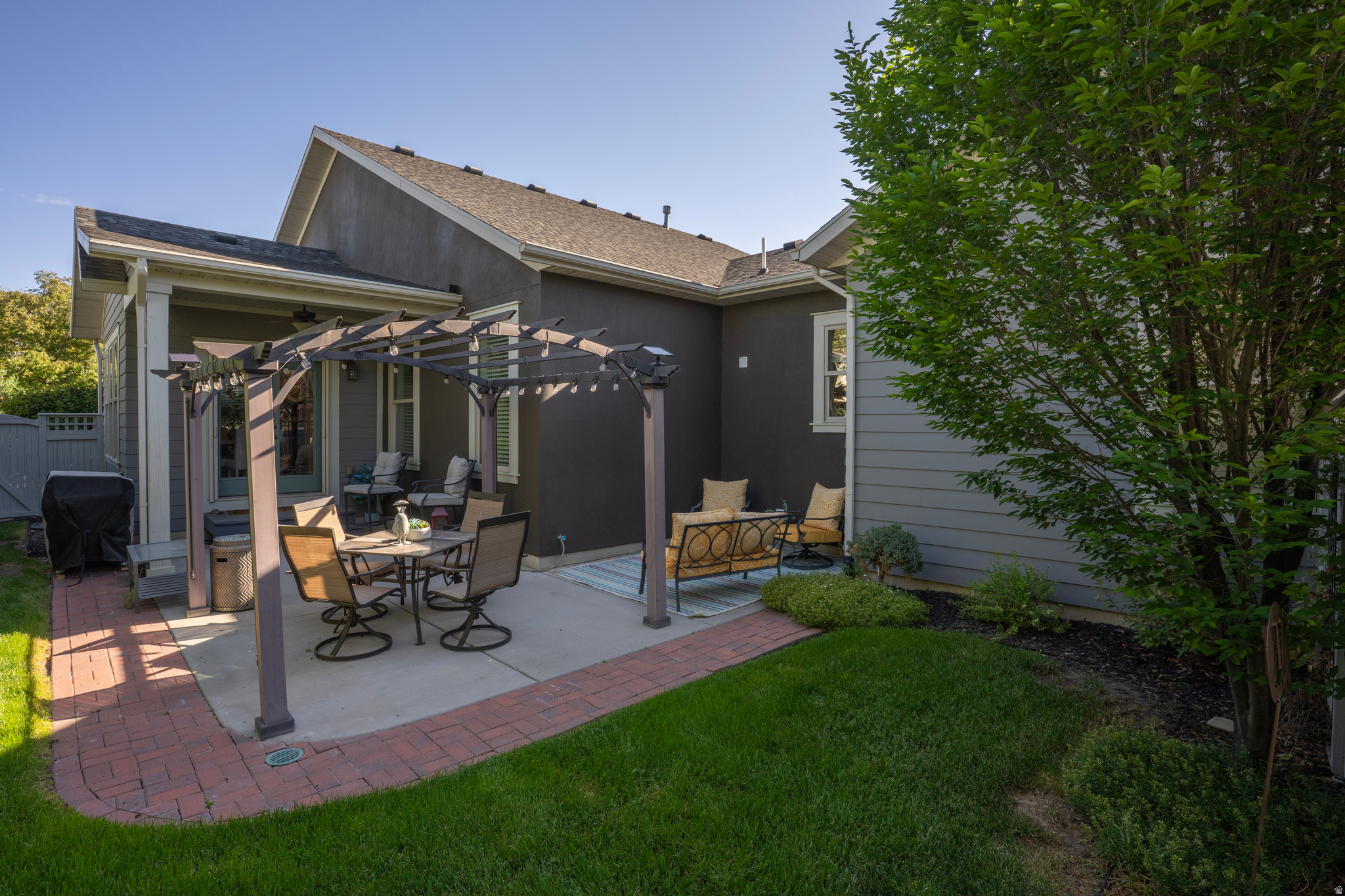KENNECOTT - Residential