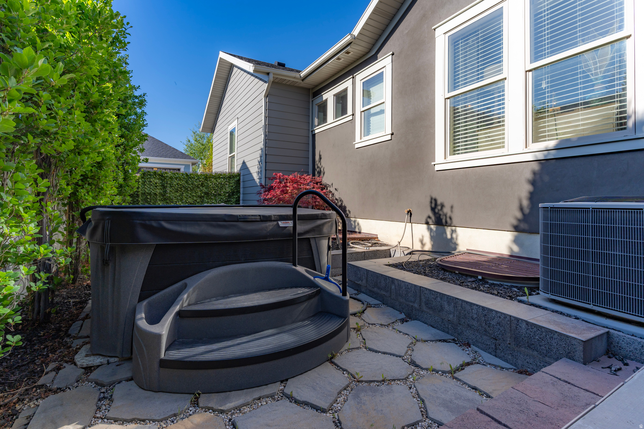 KENNECOTT - Residential