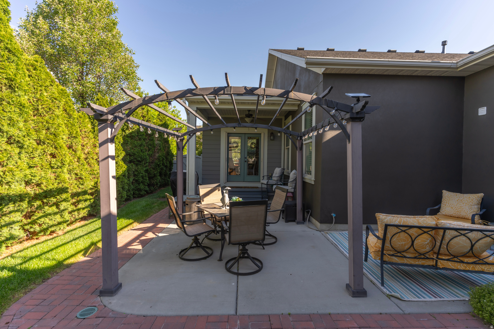 KENNECOTT - Residential