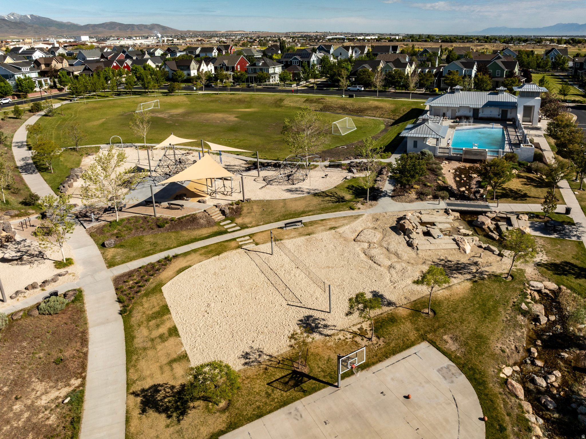 KENNECOTT - Residential