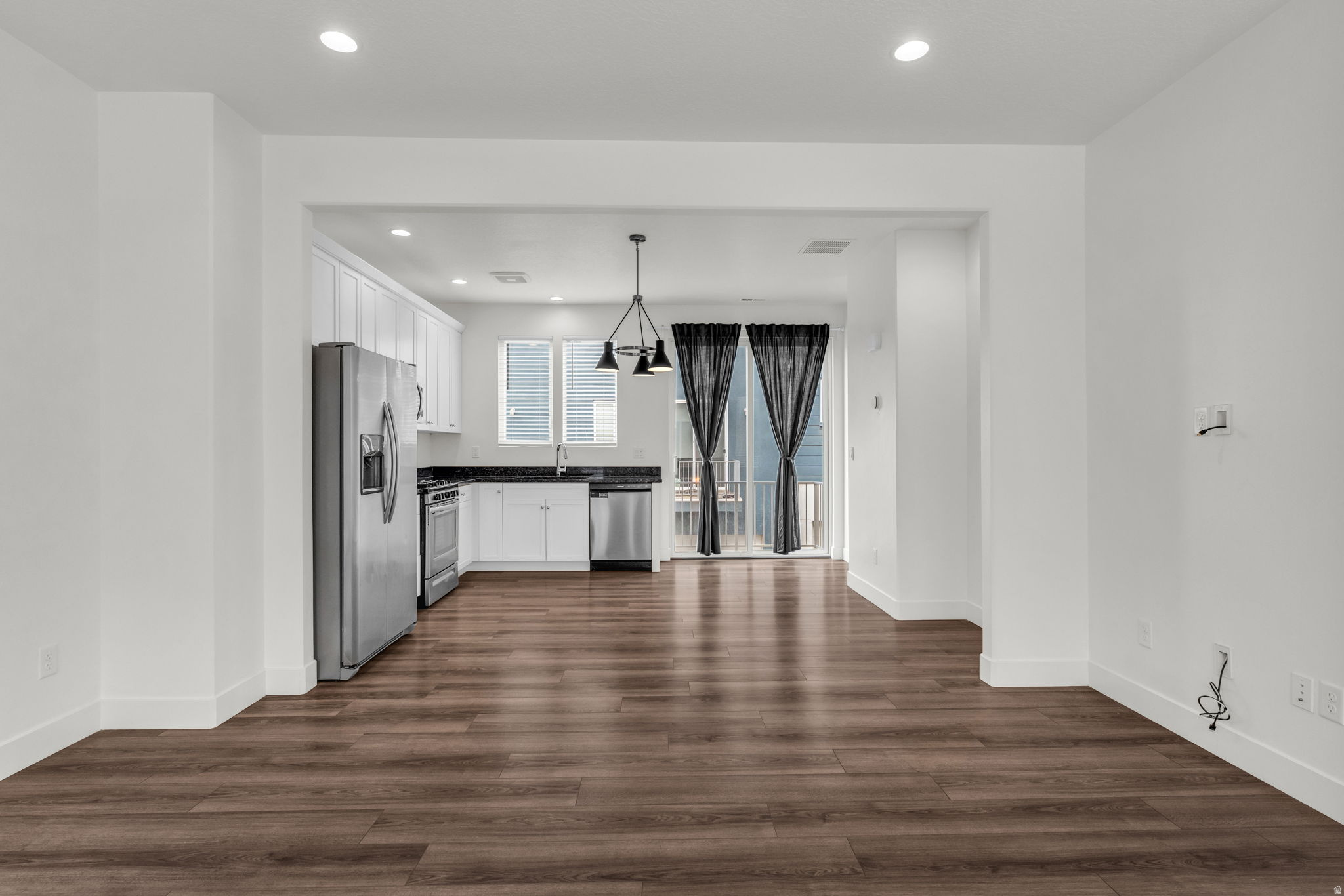 DAYBREAK - Residential