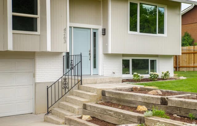 MEADOWGATE #8 - Residential