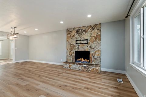 Tiny photo for 4263 S 3920 W, West Valley City, UT 84120 (MLS # 2132833)