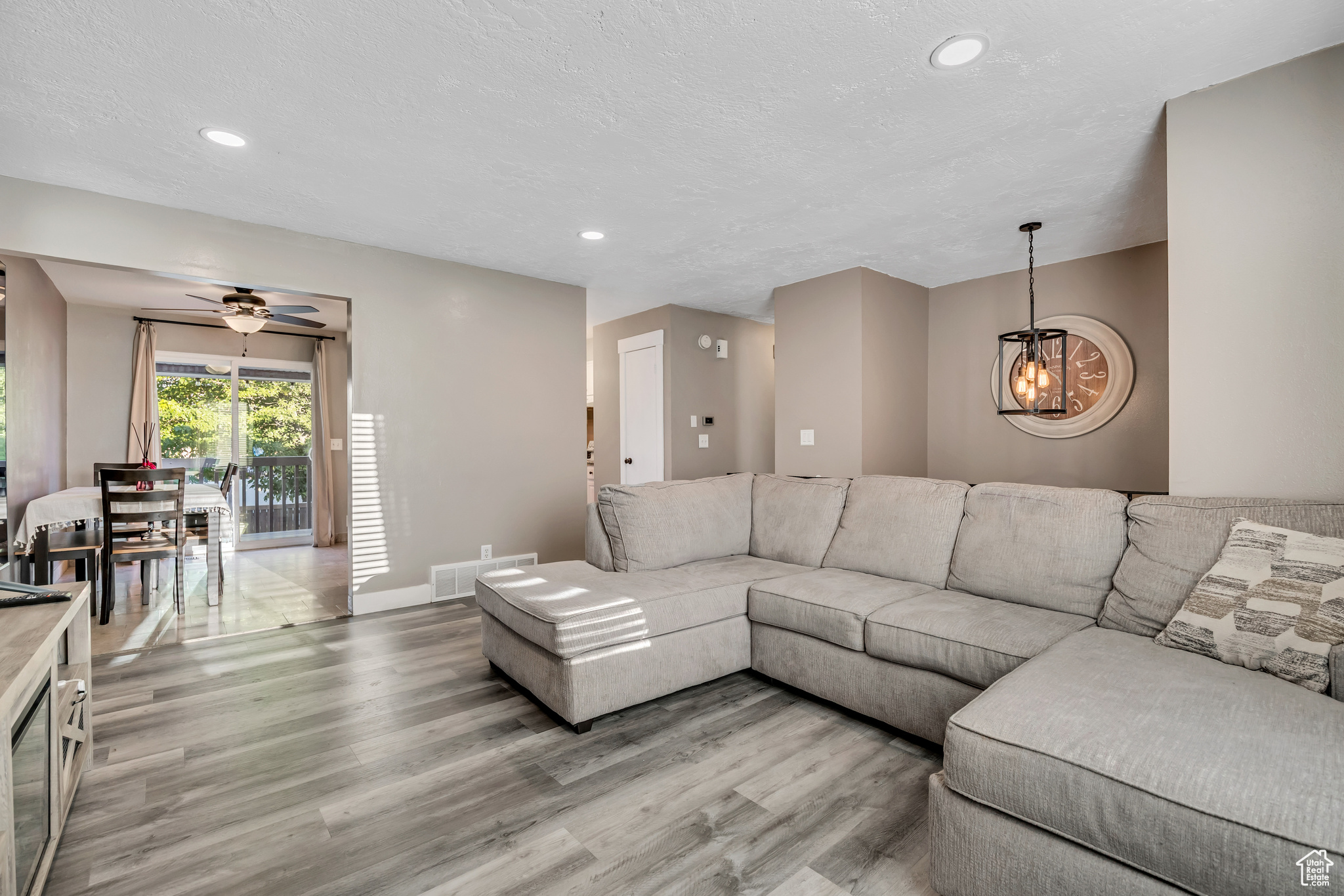 WILLOW BAY II - Residential