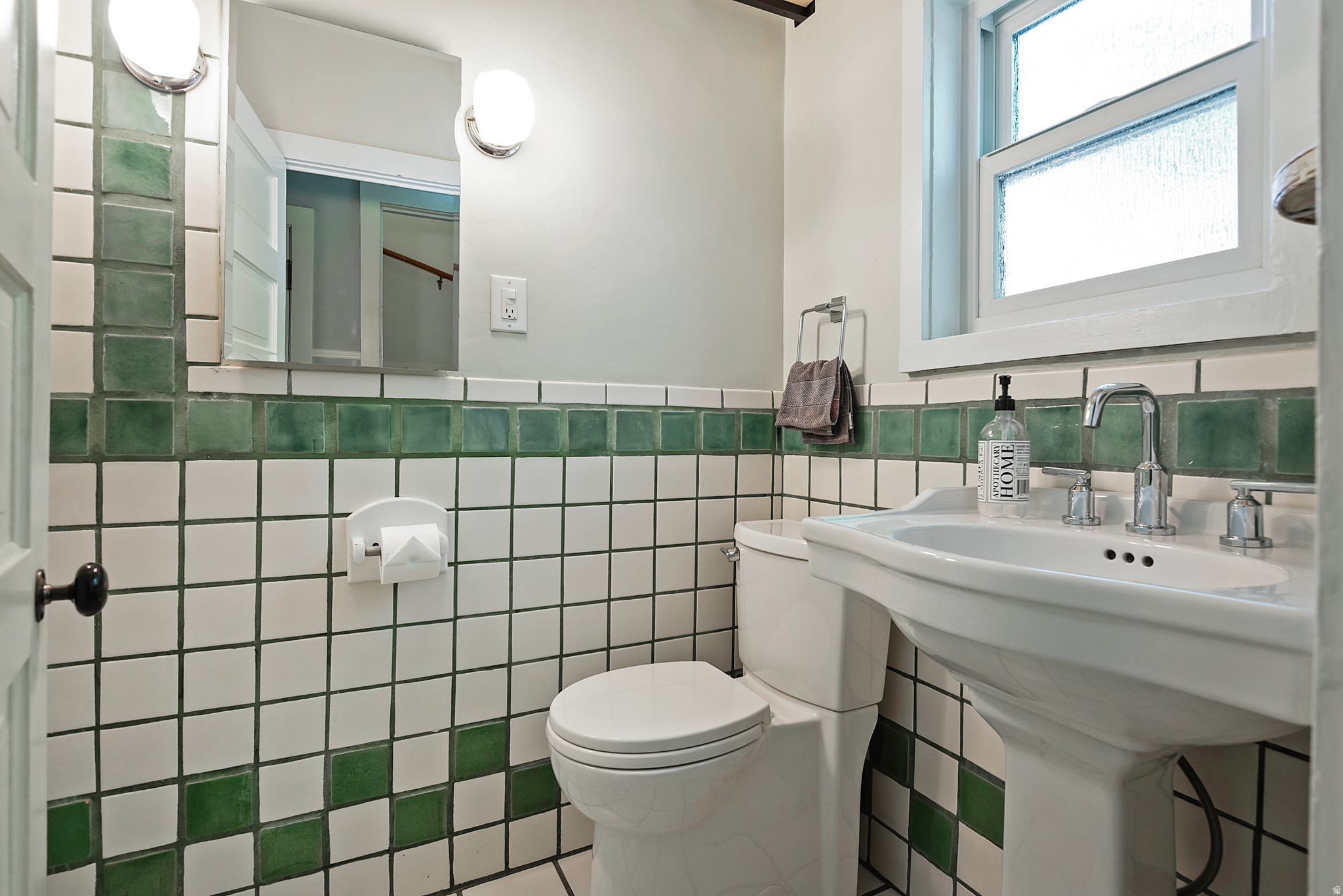 DOUGLAS PLACE - Residential