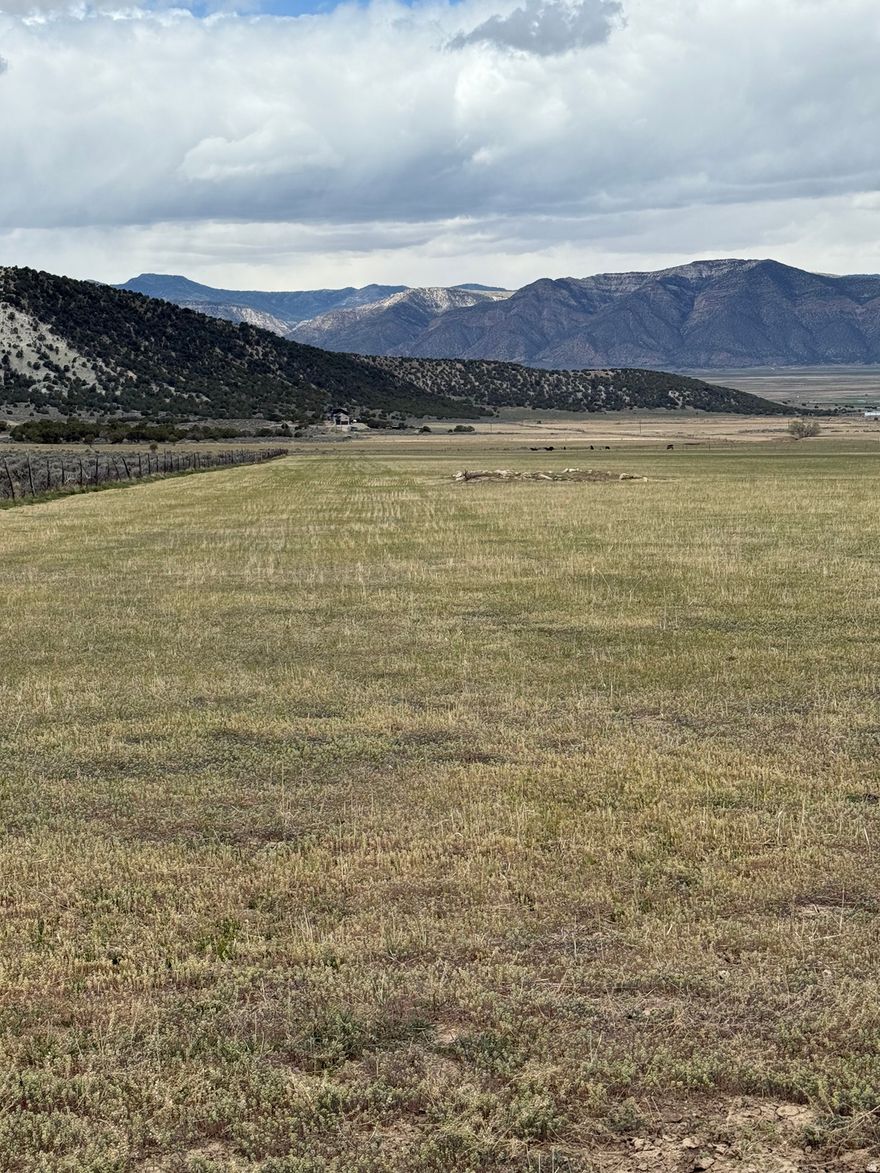 If you've been searching for the perfect 10-acre parcel to build your dream home and enjoy country living, this is it. Located between Spring City and Ephraim on the east bench below Skyline Drive, these buildable lots already have power and water in place-ready for you to start building. Just 40 minutes from I-15 and approximately 100 miles from Salt Lake City, this property offers the ideal balance of peaceful seclusion and convenient access.