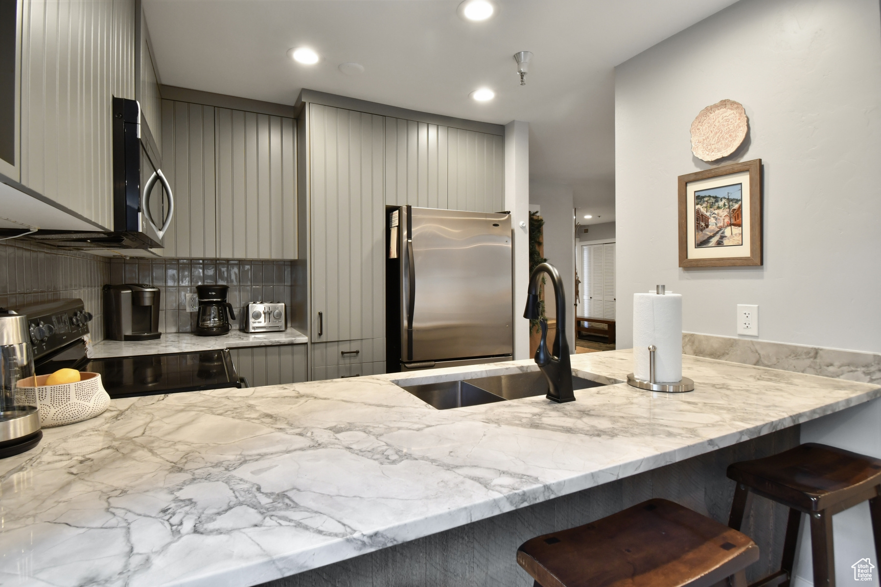 Park City, Utah 84060, United States, 2 Bedrooms Bedrooms, ,2 BathroomsBathrooms,Residential,Pending,46106