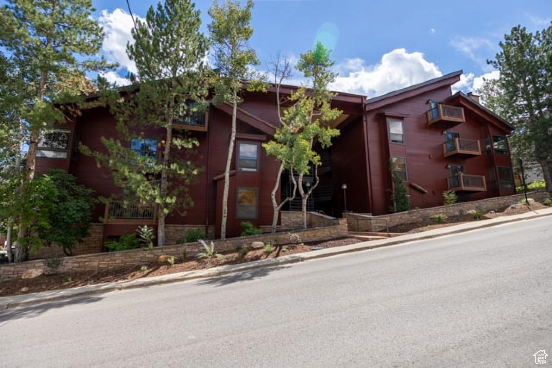 Park City, Utah 84060, United States, 2 Bedrooms Bedrooms, ,2 BathroomsBathrooms,Residential,Pending,46106