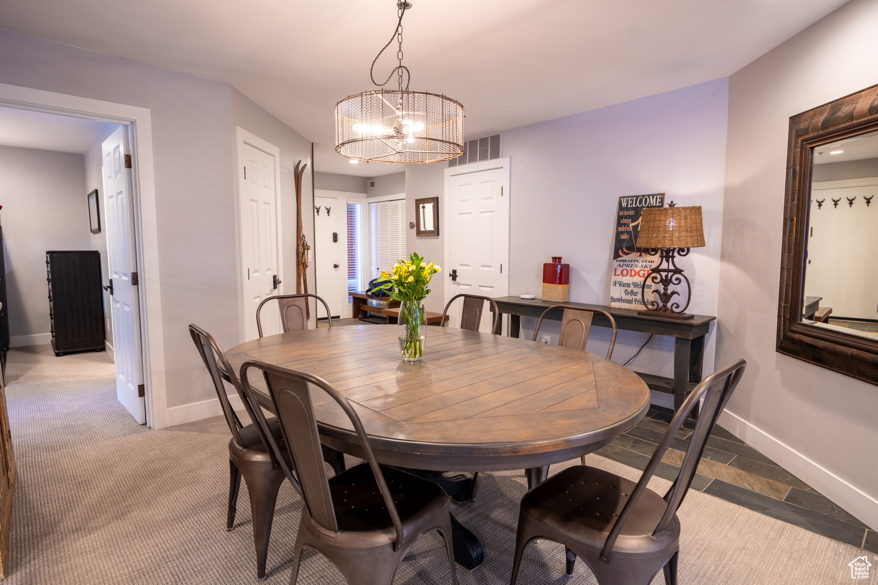 Park City, Utah 84060, United States, 2 Bedrooms Bedrooms, ,2 BathroomsBathrooms,Residential,Pending,46106