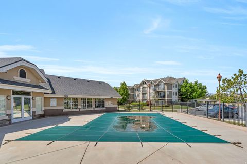 Tiny photo for 1617 W TREILLE CT S #I-2, West Valley City, UT 84119 (MLS # 2154690)