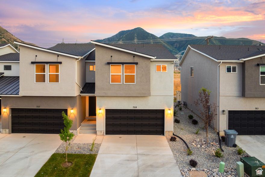Move in ready town home located on the foothills of Mapleton. Home features 3 bd rooms, 2.5 bths, 2 car garage, laminate flooring through main level, custom stained knotty alder cabinets, quartz counter tops, walk in panty, spacious owners suite with walk in closet. $10,000 preferred lender incentive. Call agent for more details. Photos floor plans and drawings are examples, colors and options may vary and are subject to change. Lot premiums may apply.