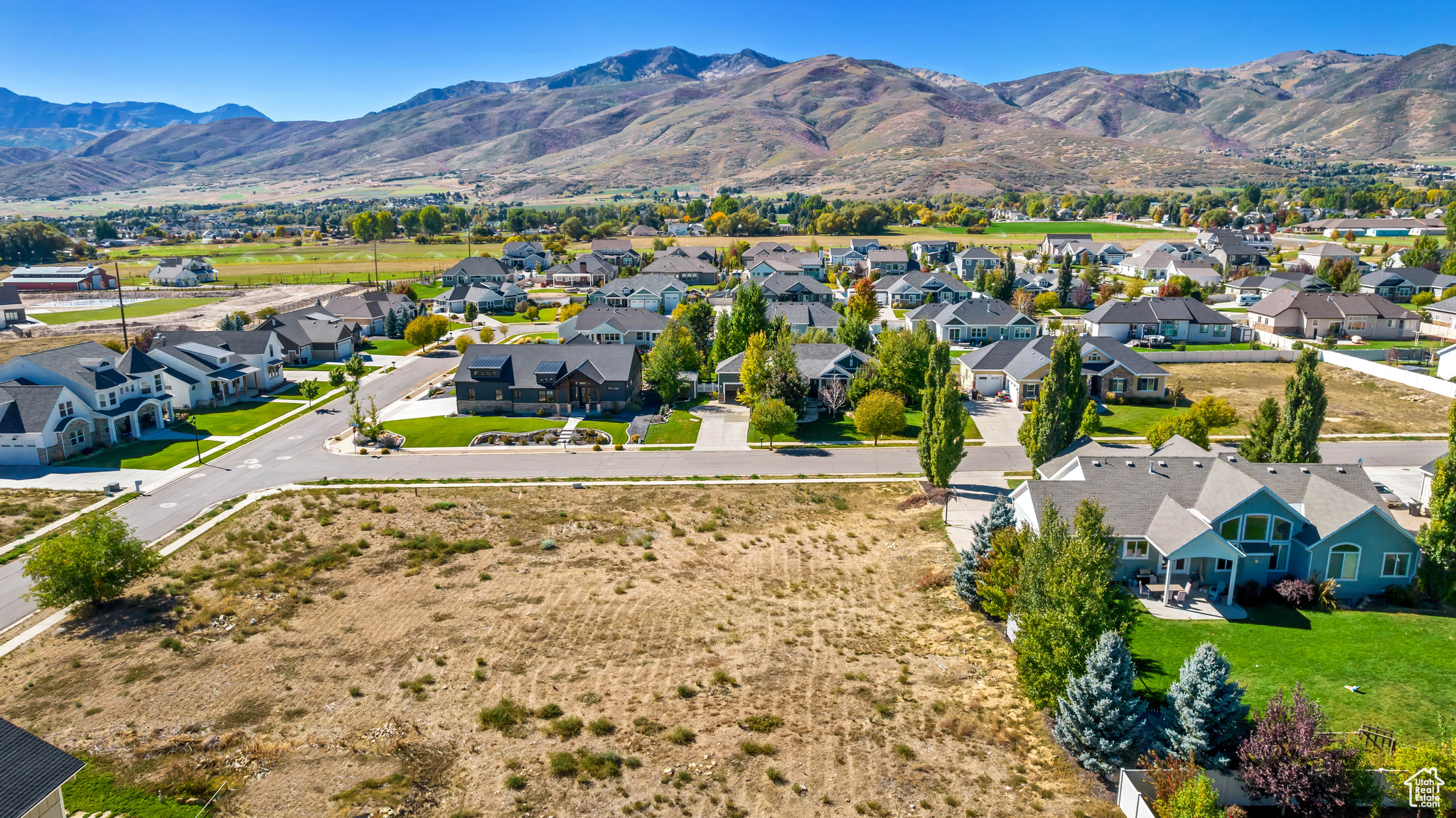 FOX POINTE SUBDIVISION - Land