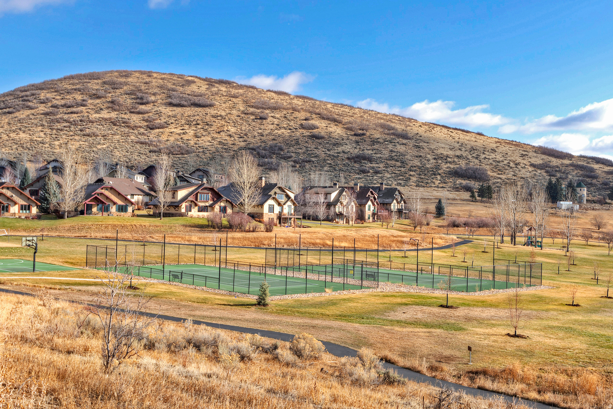 VALAIS P.U.D - Residential