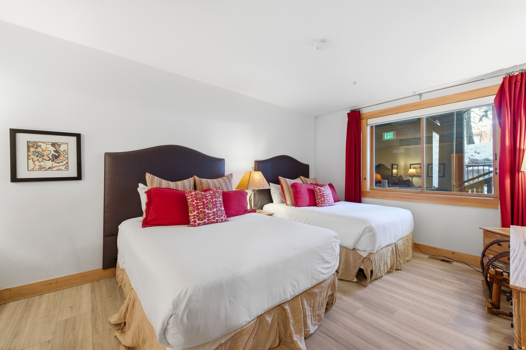 BLACK BEAR LODGE - Residential